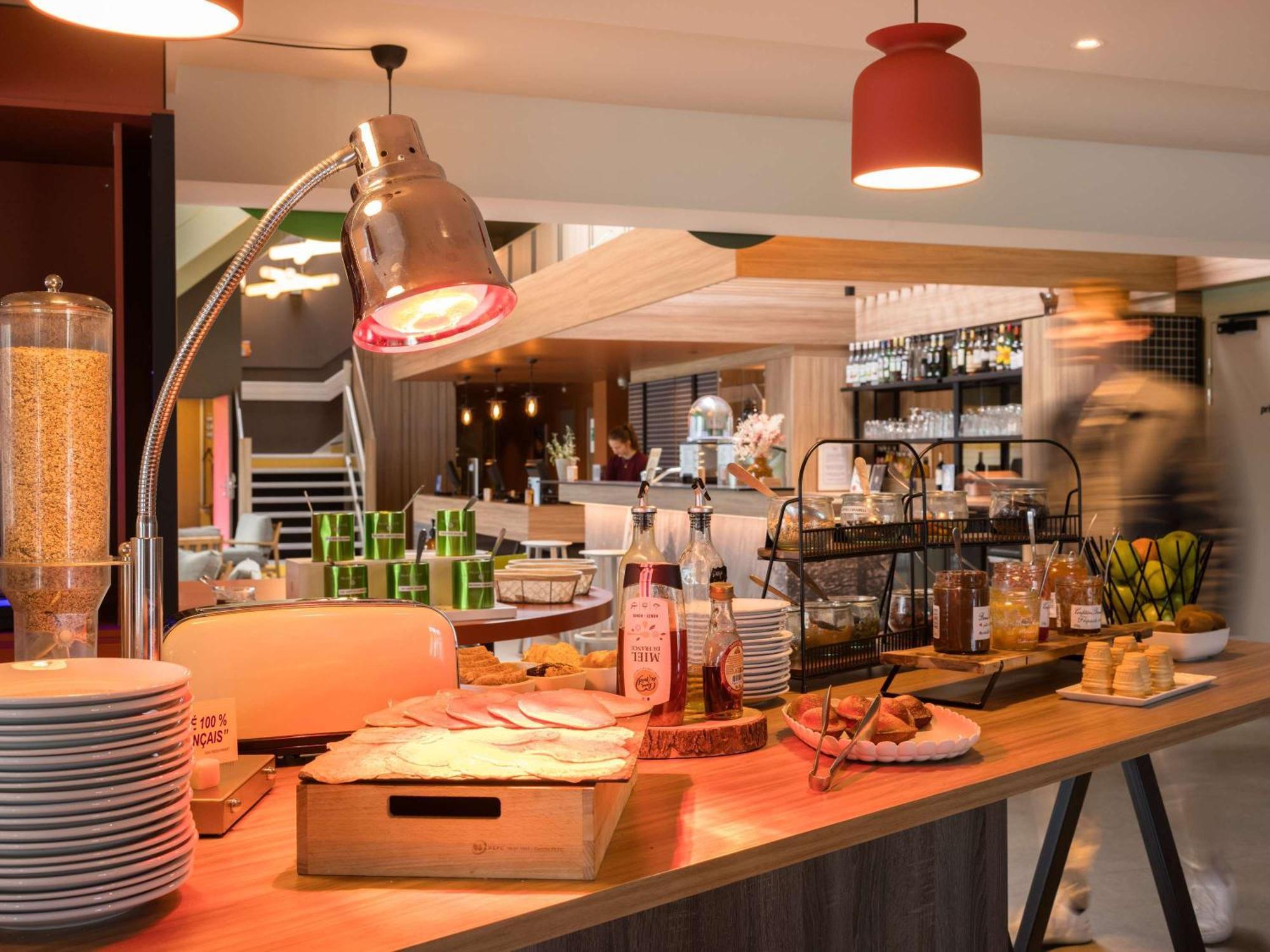 Ibis Budget Rouen Parc Des Expos Zenith Saint-Etienne-du-Rouvray Ngoại thất bức ảnh