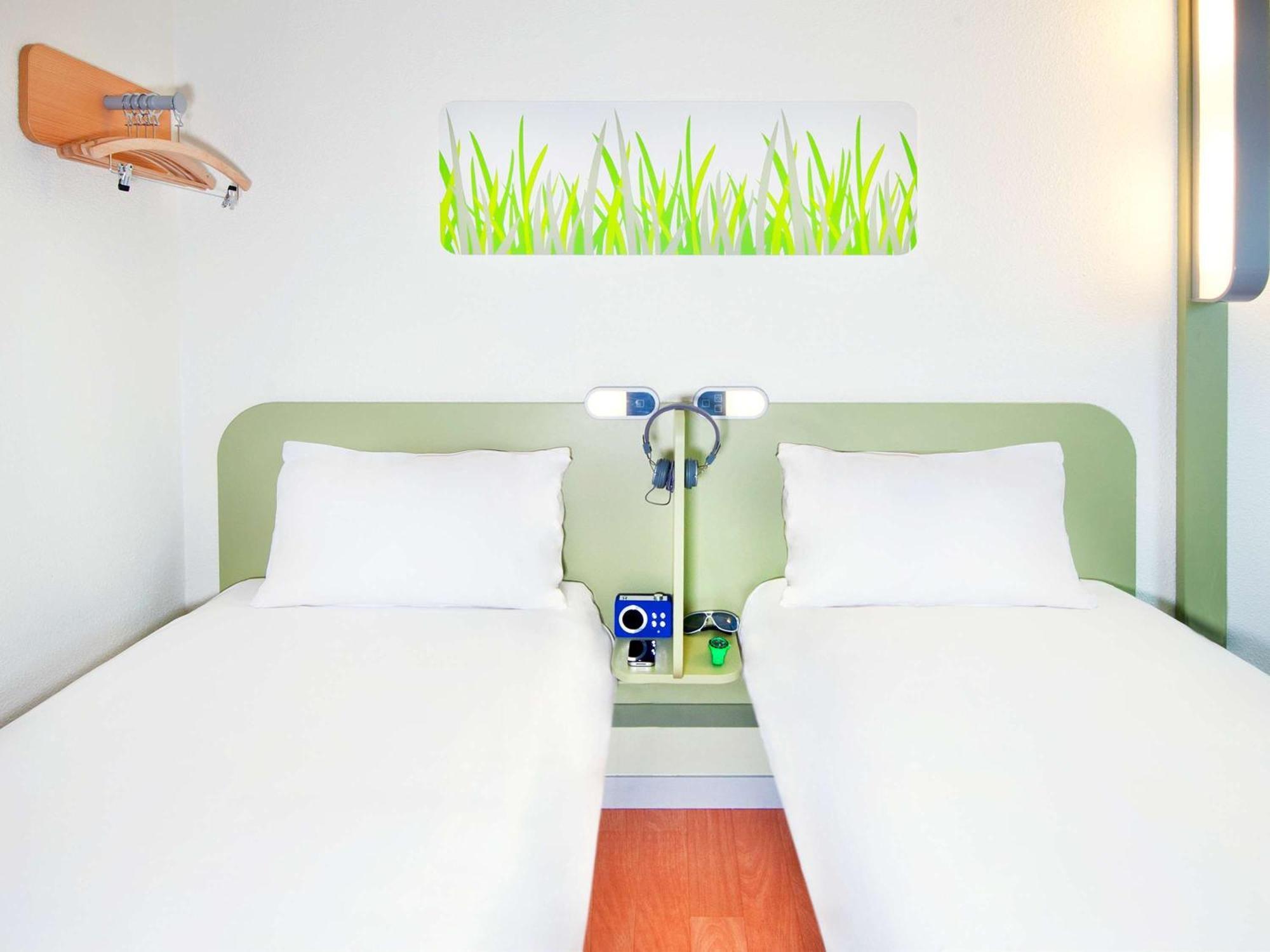 Ibis Budget Rouen Parc Des Expos Zenith Saint-Etienne-du-Rouvray Ngoại thất bức ảnh